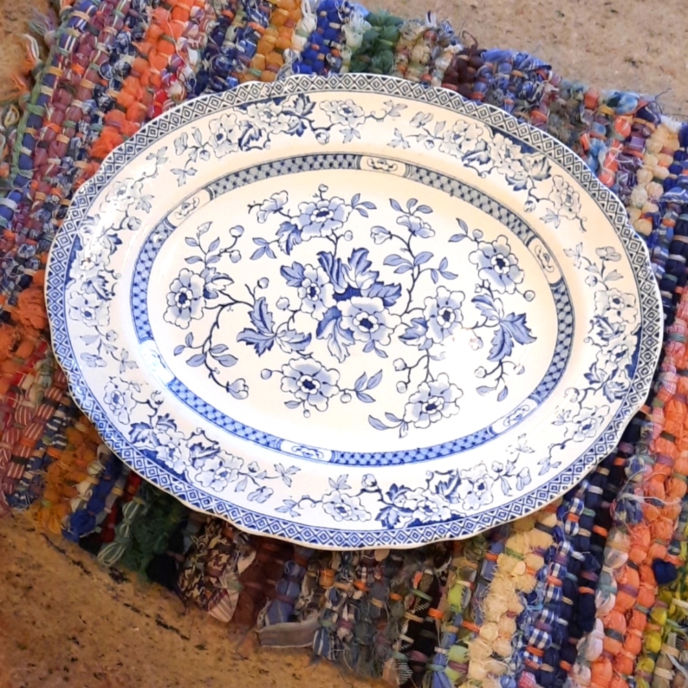Windsor Blue by Midwinter Ltd Platter